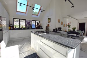 Photo 32- click for photo gallery